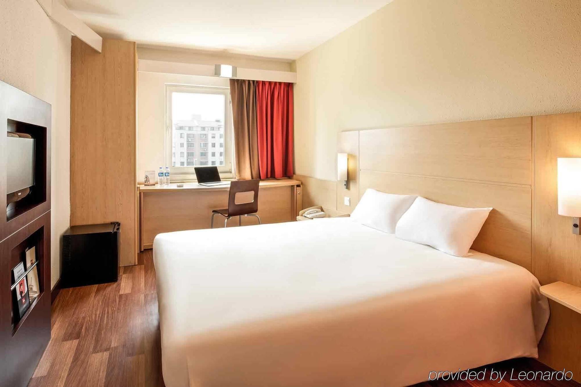 Ibis Wuxi Hi Tech Hotel Ngoại thất bức ảnh
