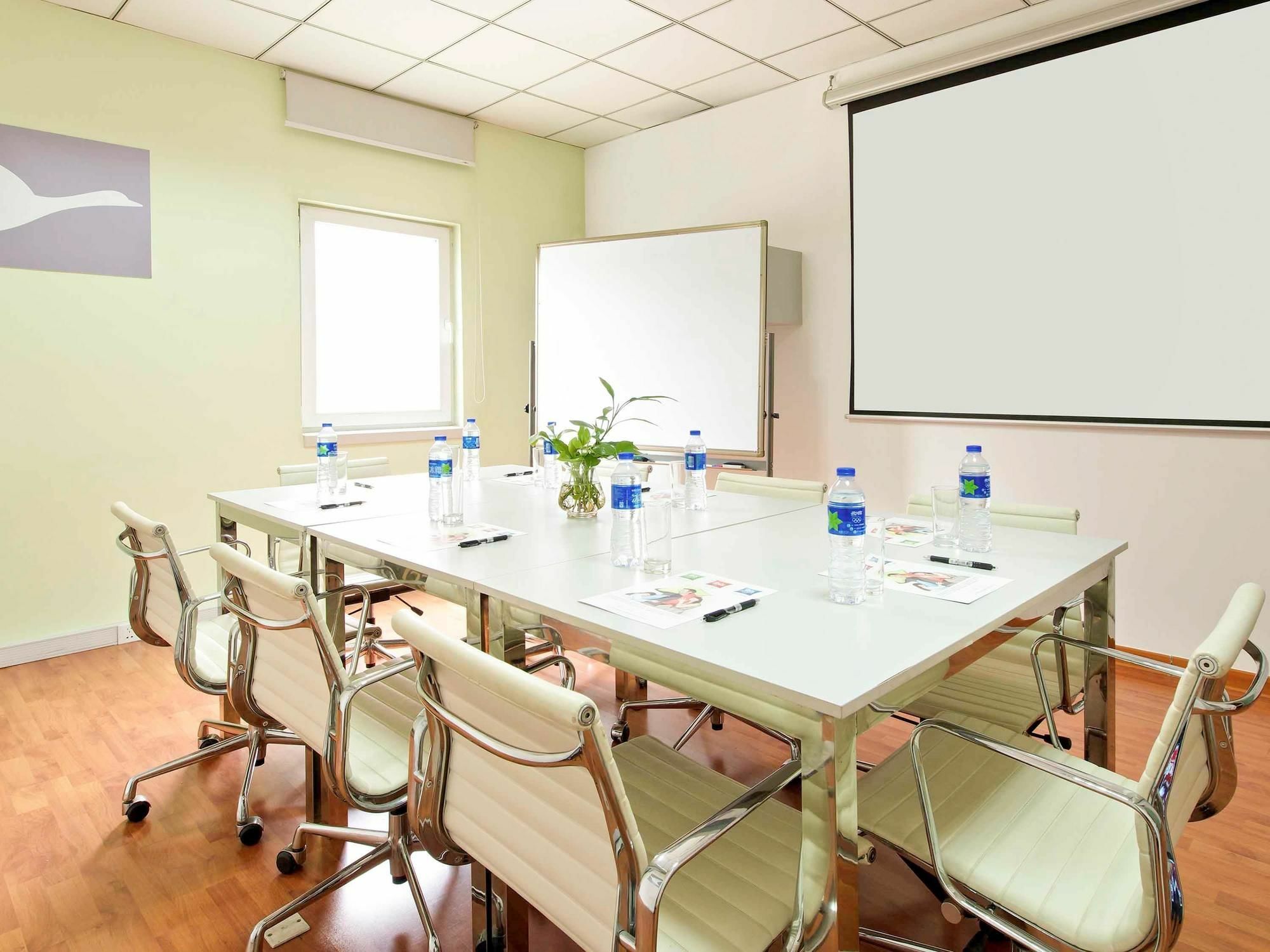 Ibis Wuxi Hi Tech Hotel Ngoại thất bức ảnh
